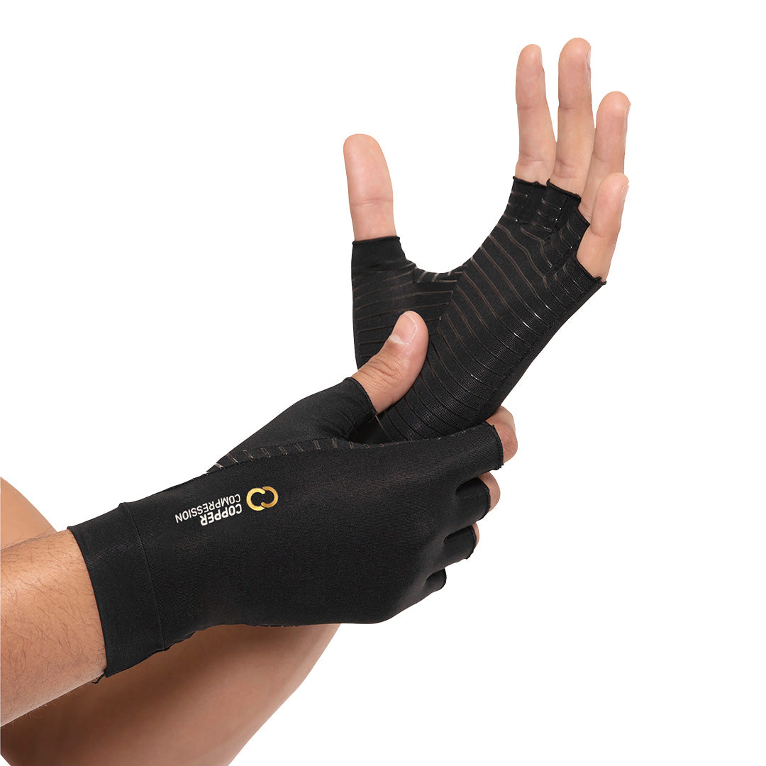 Women's Core Compression Half Finger Gloves | Nude | Size L | Tommie Copper