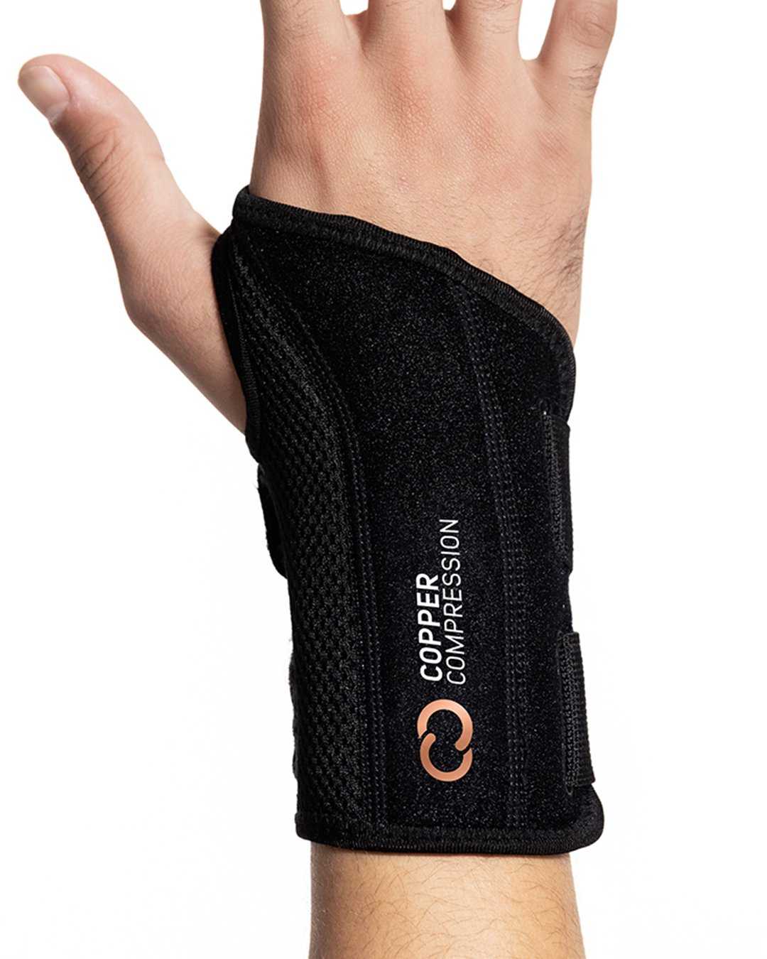 Copper Compression Wrist Brace - Copper Infused Adjustable Orthopedic  Support Splint for Pain, Ganglion Cyst, Carpal Tunnel, Arthritis,  Tendinitis, RSI, Tendinopathy for Men Women Fits Right Hand : :  Health & Personal